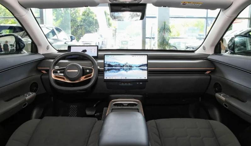 
								EXEED Sterra ET full									