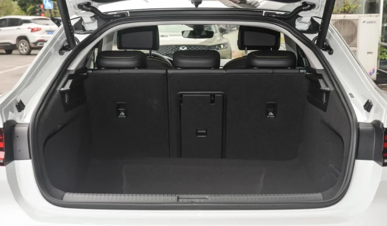 
								Volkswagen Arteon full									