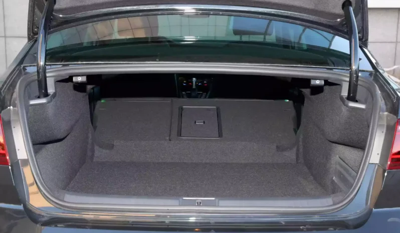 
								Volkswagen Magotan 2023 full									