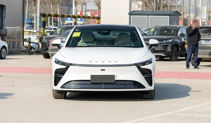 Imgi 4 exeed sterra es 2024 appearance 2