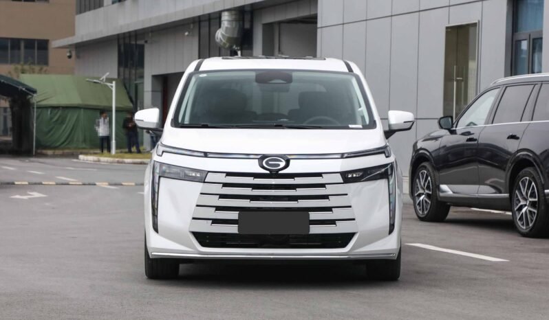 Imgi 4 gac trumpchi e8 phev 2024 appearance 2