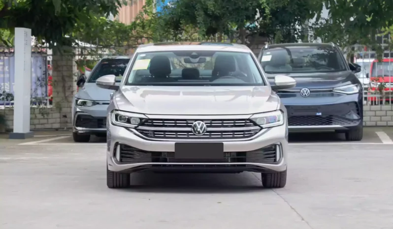 Imgi 4 volkswagen sagitar 2023 appearance 2