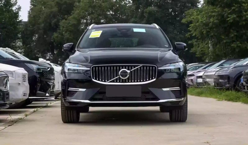 Imgi 4 volvo xc60 phev 2025 appearance 2