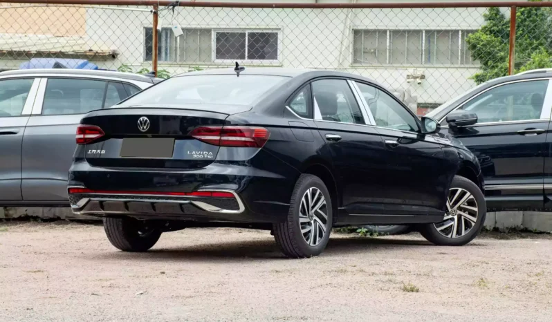 
								Volkswagen Lavida full									